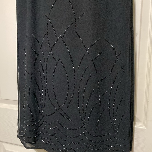Long black beaded elegant skirt size 8 - Picture 2 of 10